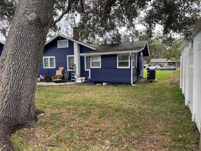 For Sale: $249,900 (3 beds, 1 baths, 1421 Square Feet)