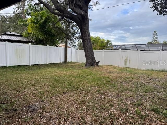 For Sale: $249,900 (3 beds, 1 baths, 1421 Square Feet)