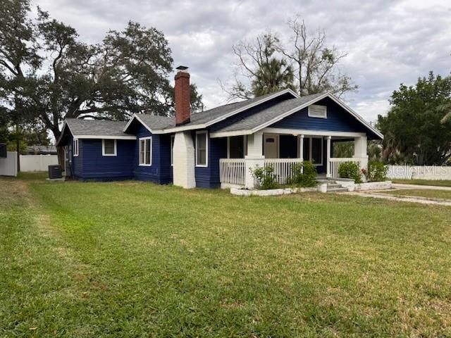 For Sale: $249,900 (3 beds, 1 baths, 1421 Square Feet)