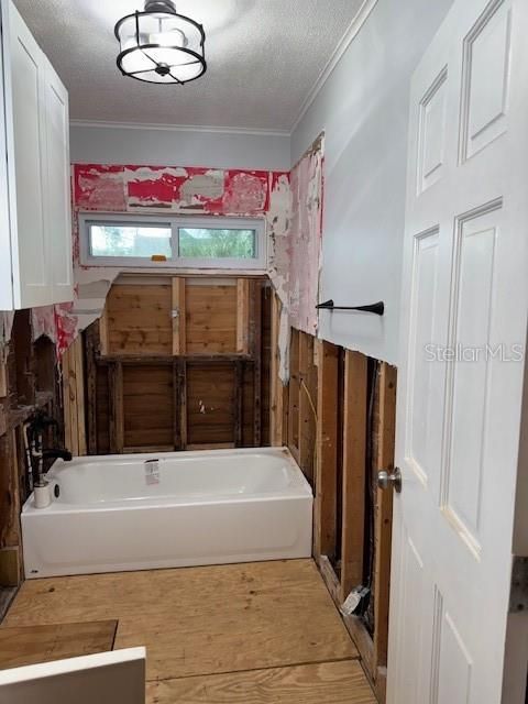 For Sale: $249,900 (3 beds, 1 baths, 1421 Square Feet)