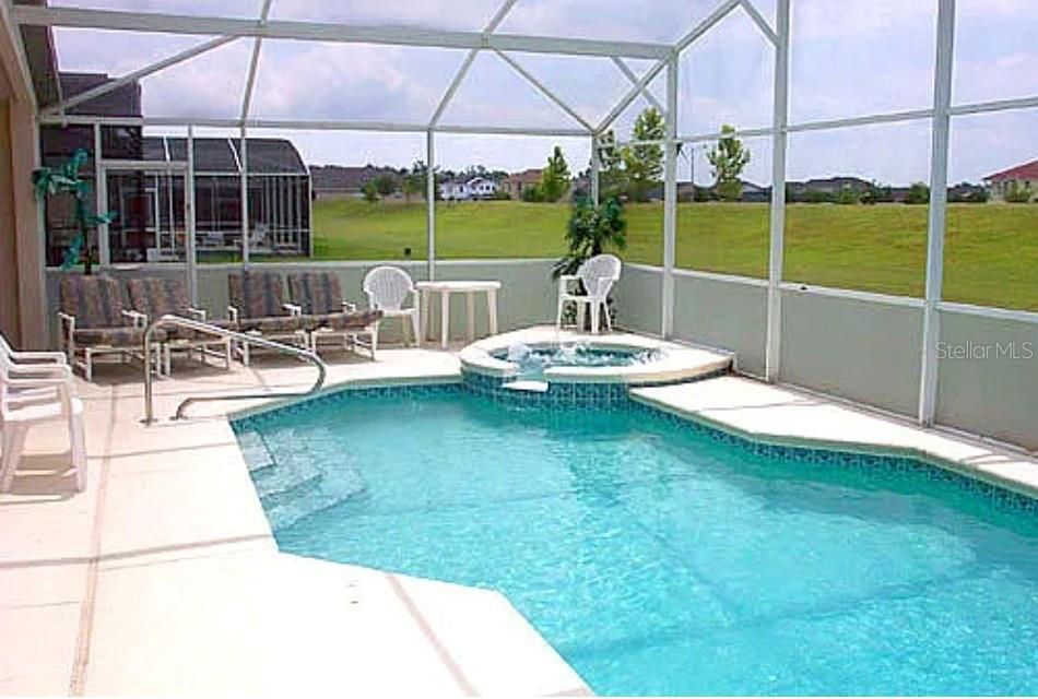 For Rent: $2,350 (4 beds, 3 baths, 1822 Square Feet)