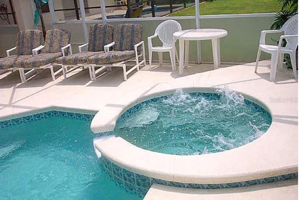 For Rent: $2,350 (4 beds, 3 baths, 1822 Square Feet)