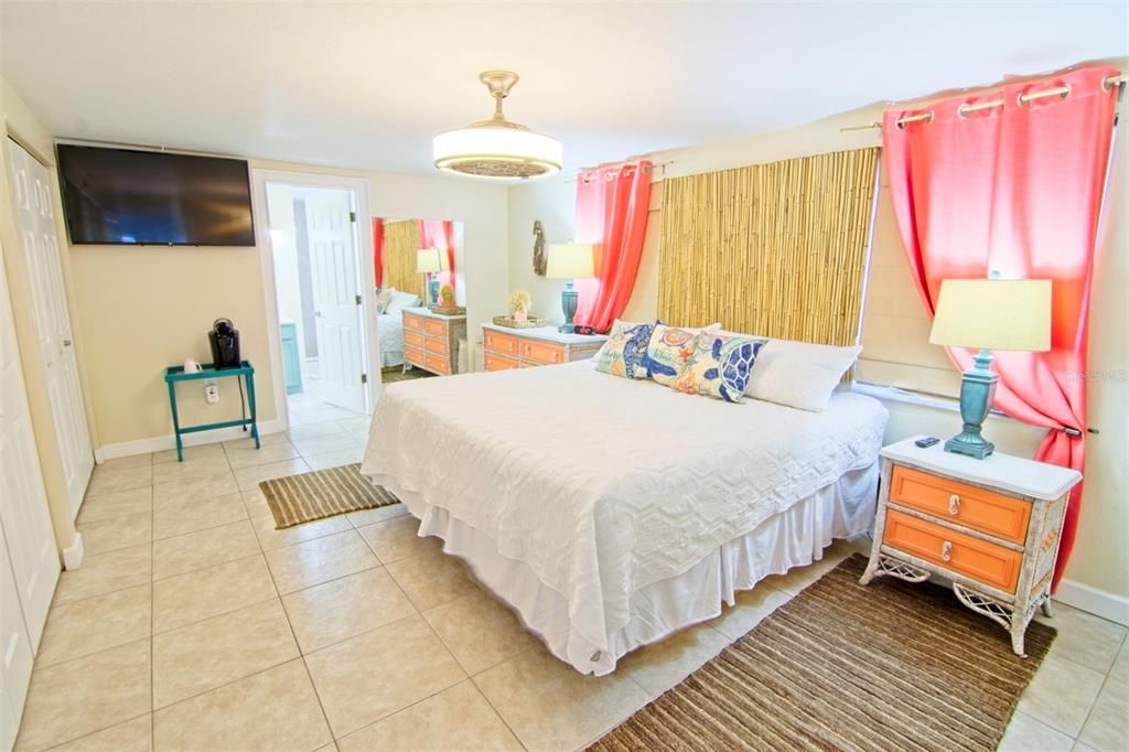 En Venta: $1,475,000 (3 camas, 3 baños, 1894 Pies cuadrados)