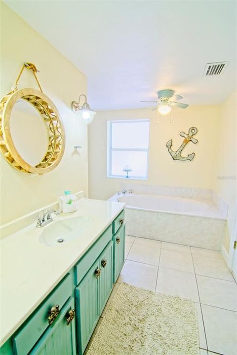 En Venta: $1,475,000 (3 camas, 3 baños, 1894 Pies cuadrados)