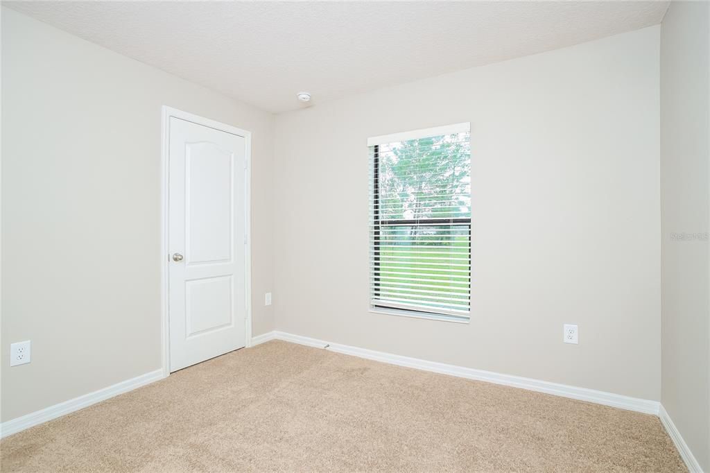 出租: $1,940 (4 贝兹, 2 浴室, 1851 平方英尺)