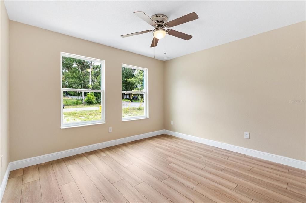 For Sale: $265,000 (3 beds, 2 baths, 1451 Square Feet)