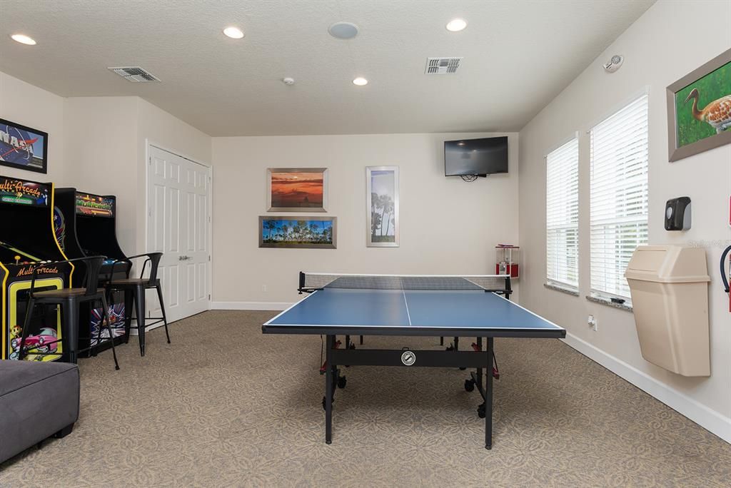 待售: $320,000 (3 贝兹, 3 浴室, 1501 平方英尺)