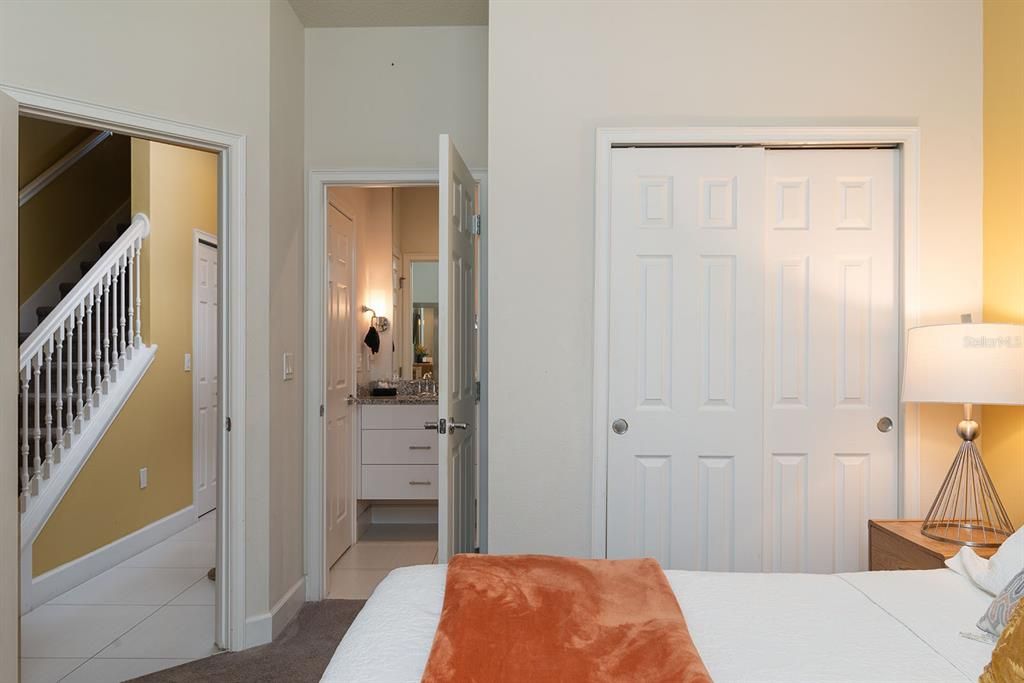 待售: $320,000 (3 贝兹, 3 浴室, 1501 平方英尺)