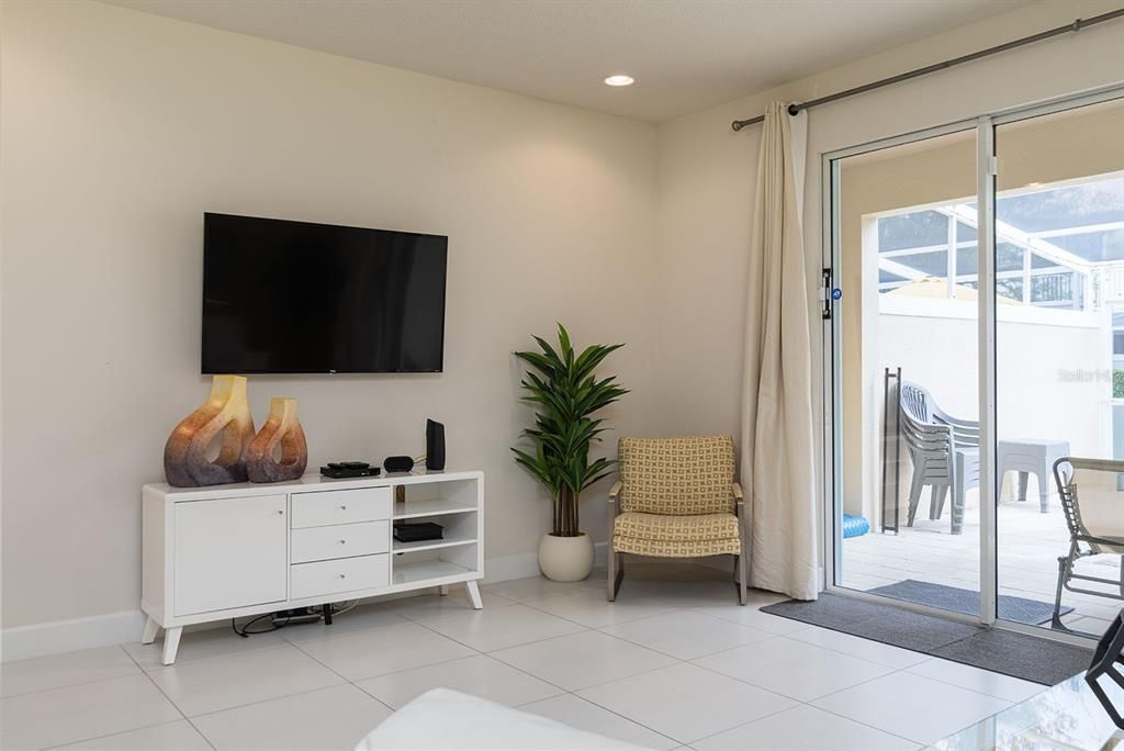 待售: $320,000 (3 贝兹, 3 浴室, 1501 平方英尺)