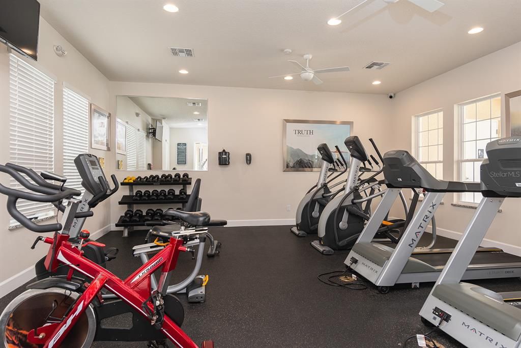 待售: $320,000 (3 贝兹, 3 浴室, 1501 平方英尺)