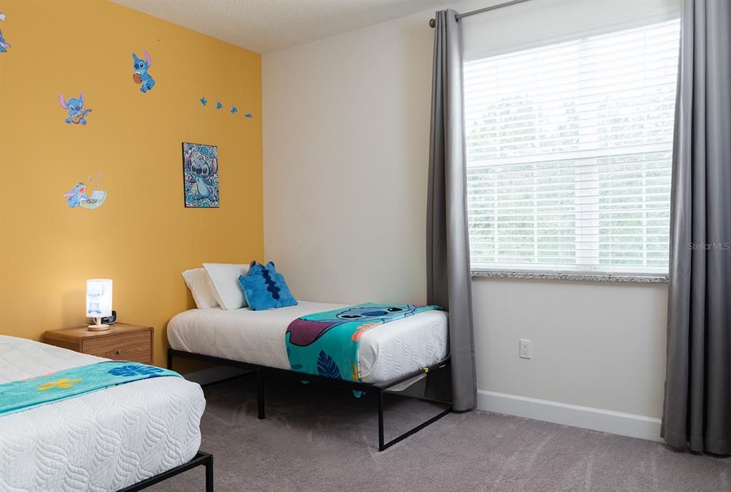 待售: $320,000 (3 贝兹, 3 浴室, 1501 平方英尺)