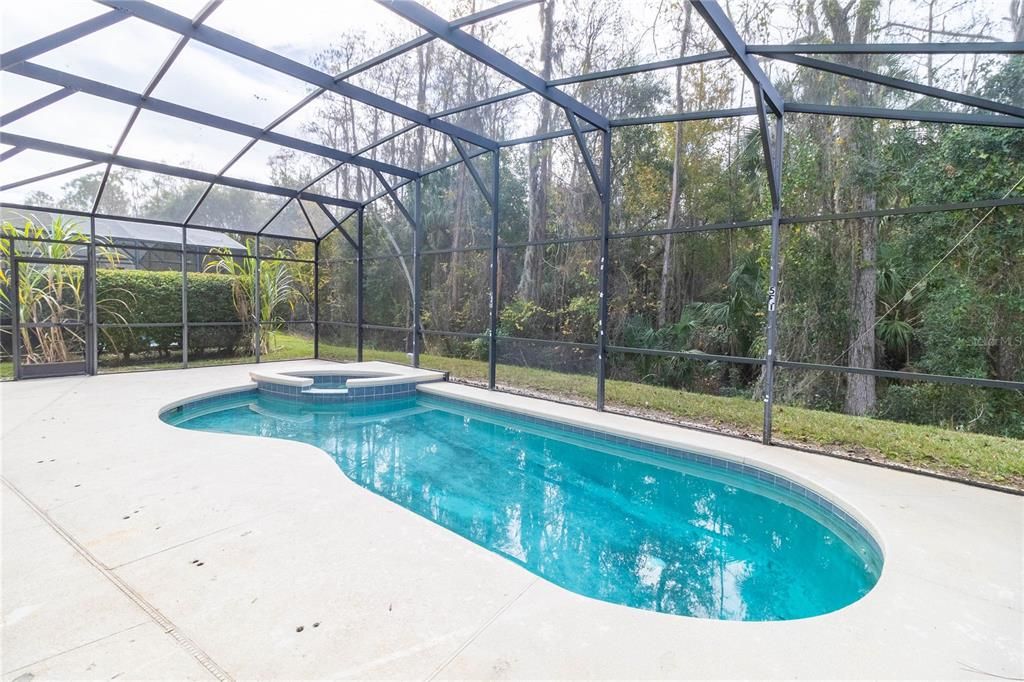 En Renta: $2,450 (4 camas, 3 baños, 2532 Pies cuadrados)