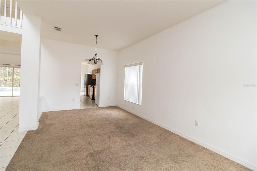 En Renta: $2,450 (4 camas, 3 baños, 2532 Pies cuadrados)