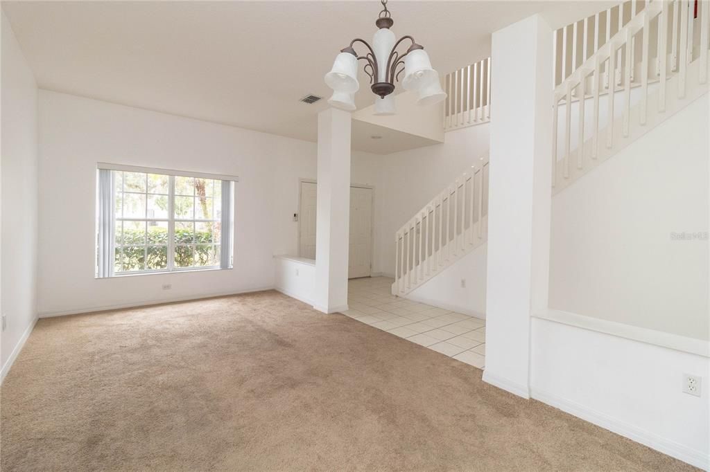 En Renta: $2,450 (4 camas, 3 baños, 2532 Pies cuadrados)