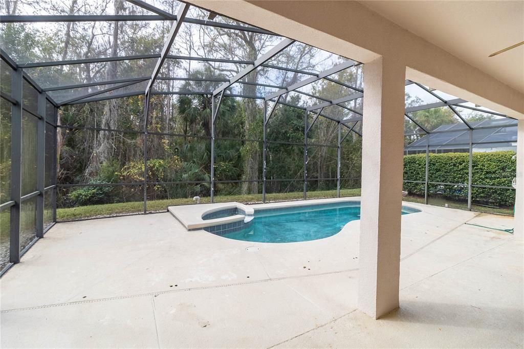 En Renta: $2,450 (4 camas, 3 baños, 2532 Pies cuadrados)