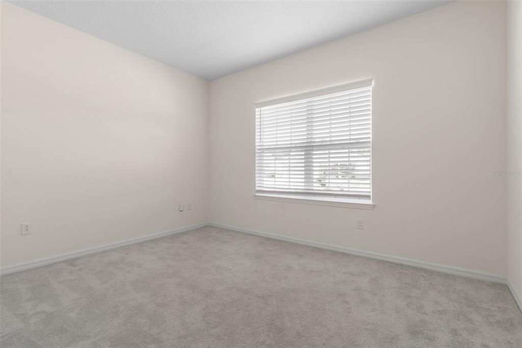 En Venta: $300,000 (3 camas, 2 baños, 1477 Pies cuadrados)