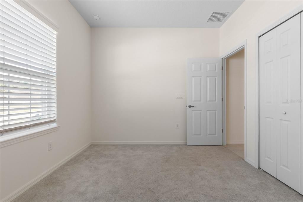 En Venta: $300,000 (3 camas, 2 baños, 1477 Pies cuadrados)