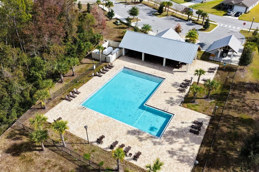 En Venta: $300,000 (3 camas, 2 baños, 1477 Pies cuadrados)