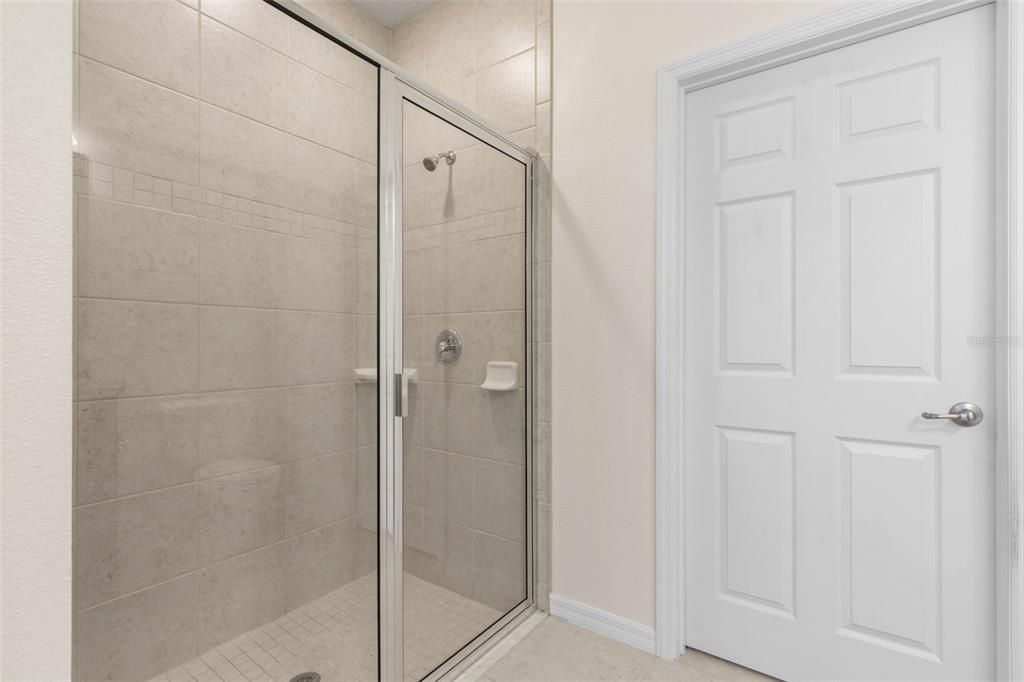 En Venta: $300,000 (3 camas, 2 baños, 1477 Pies cuadrados)