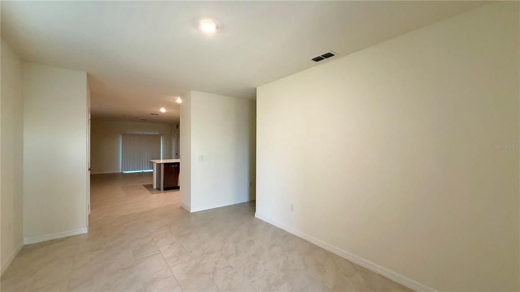 出租: $1,950 (3 贝兹, 2 浴室, 1504 平方英尺)