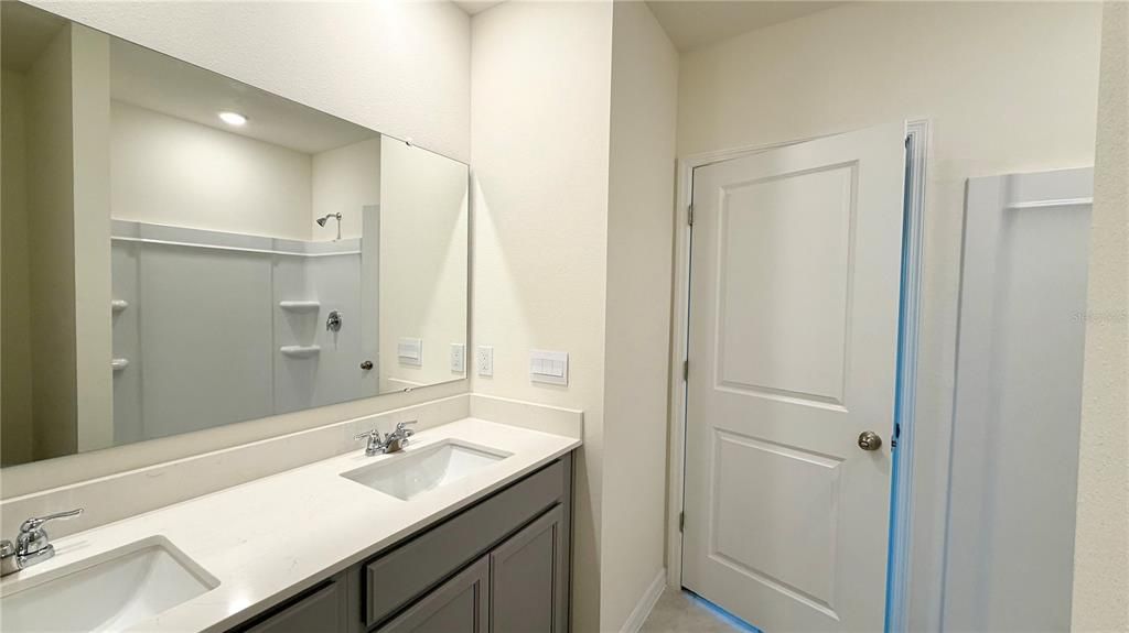 出租: $1,950 (3 贝兹, 2 浴室, 1504 平方英尺)