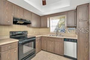 For Rent: $1,450 (2 beds, 2 baths, 961 Square Feet)