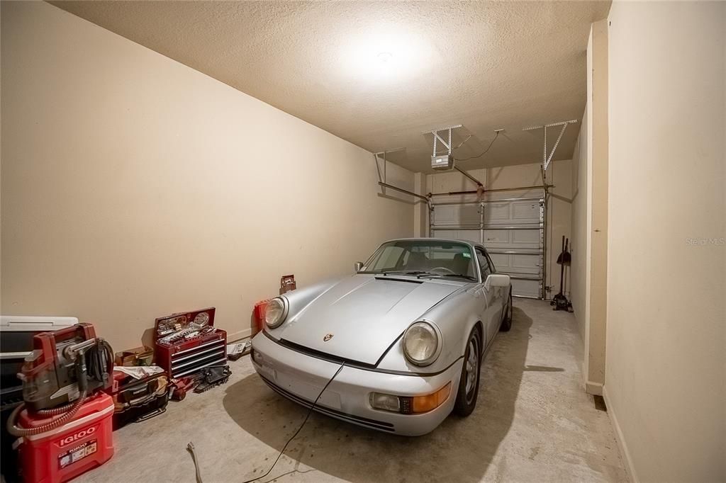 For Sale: $206,000 (1 beds, 1 baths, 621 Square Feet)