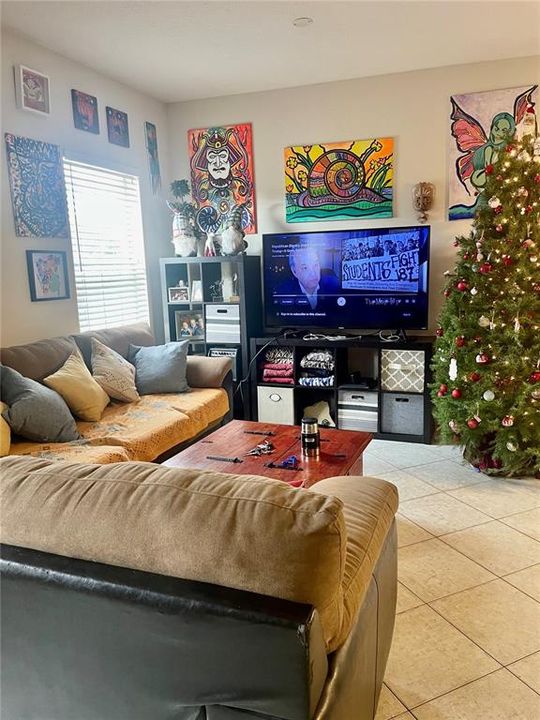 待售: $779,999 (8 贝兹, 6 浴室, 4330 平方英尺)