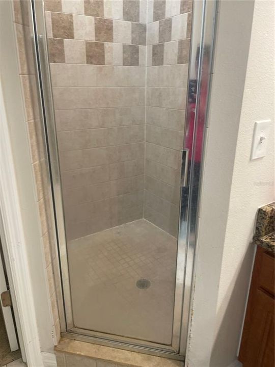 待售: $779,999 (8 贝兹, 6 浴室, 4330 平方英尺)