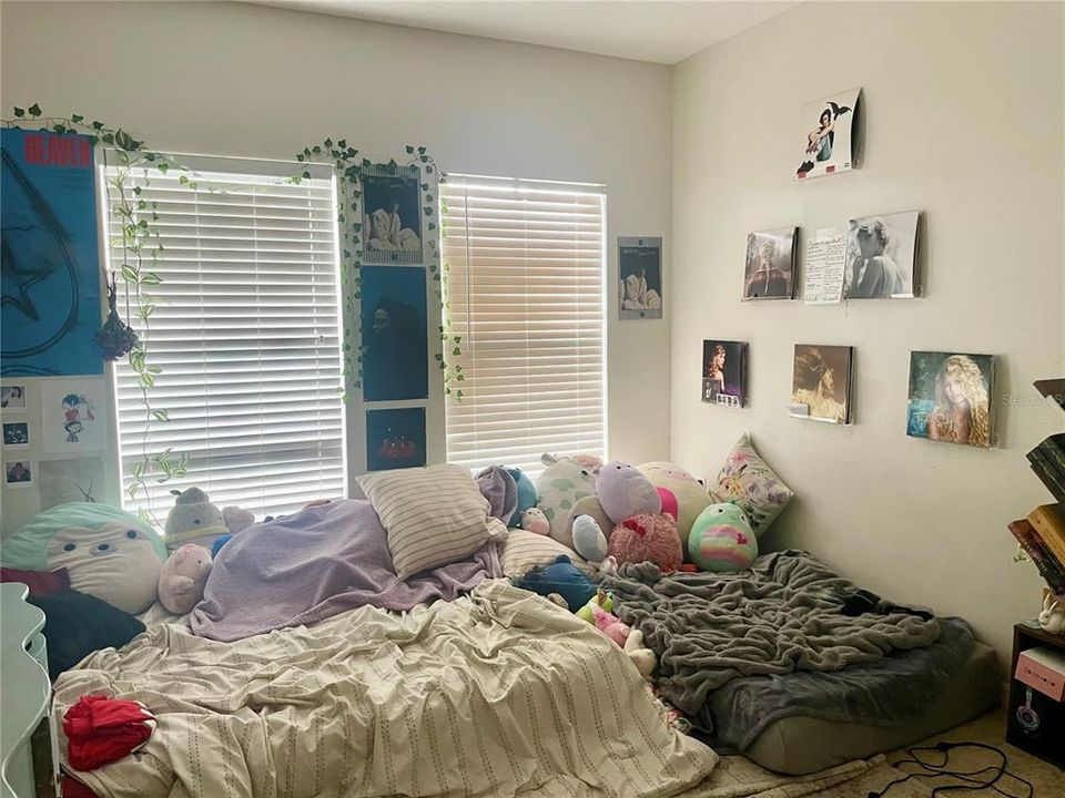 待售: $779,999 (8 贝兹, 6 浴室, 4330 平方英尺)