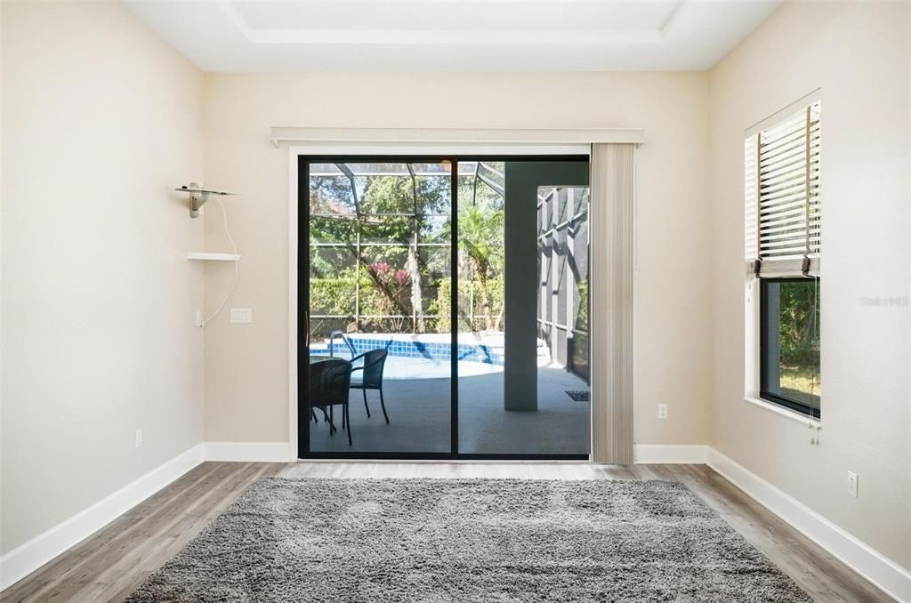 En Venta: $678,900 (5 camas, 3 baños, 2876 Pies cuadrados)