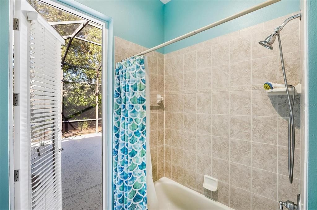 En Venta: $678,900 (5 camas, 3 baños, 2876 Pies cuadrados)