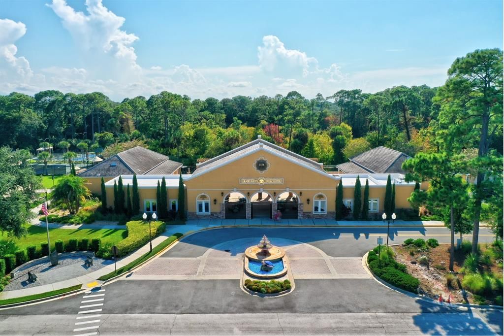 En Venta: $678,900 (5 camas, 3 baños, 2876 Pies cuadrados)