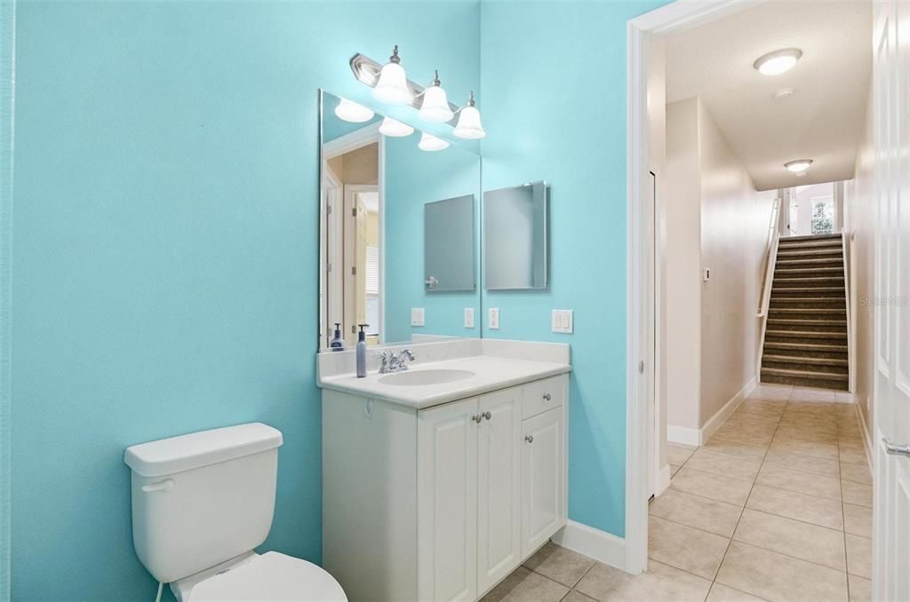 En Venta: $678,900 (5 camas, 3 baños, 2876 Pies cuadrados)