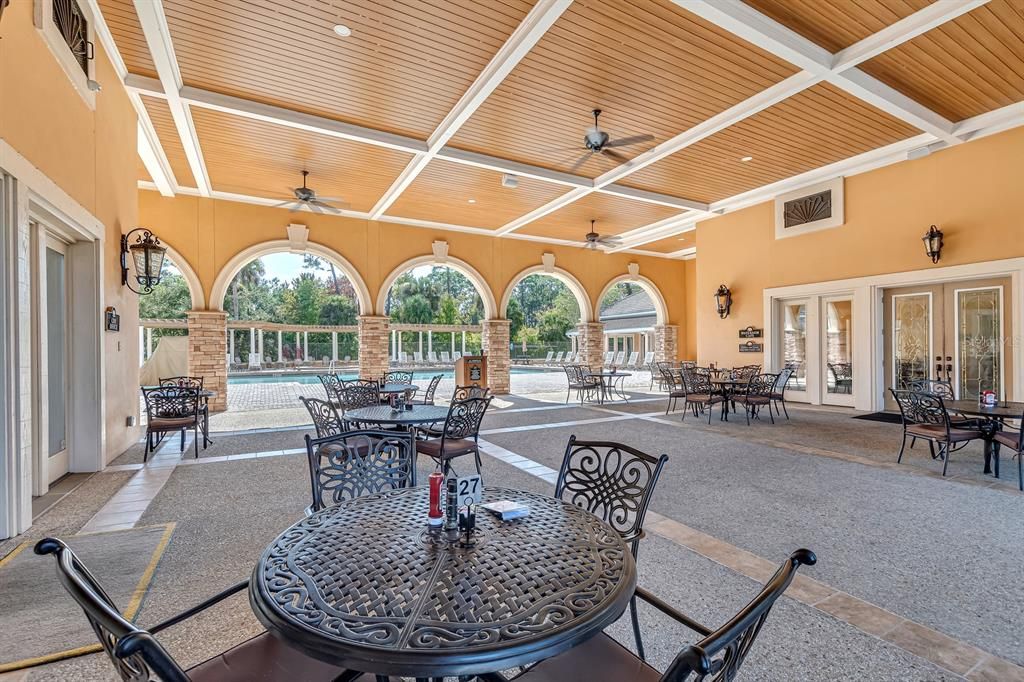 En Venta: $678,900 (5 camas, 3 baños, 2876 Pies cuadrados)