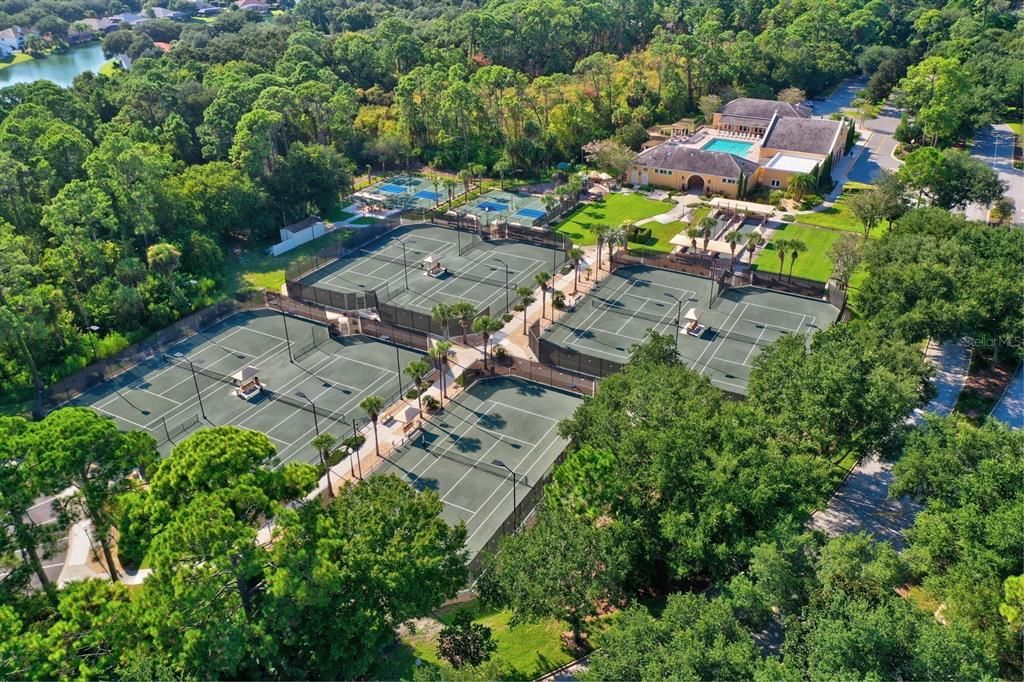 En Venta: $678,900 (5 camas, 3 baños, 2876 Pies cuadrados)