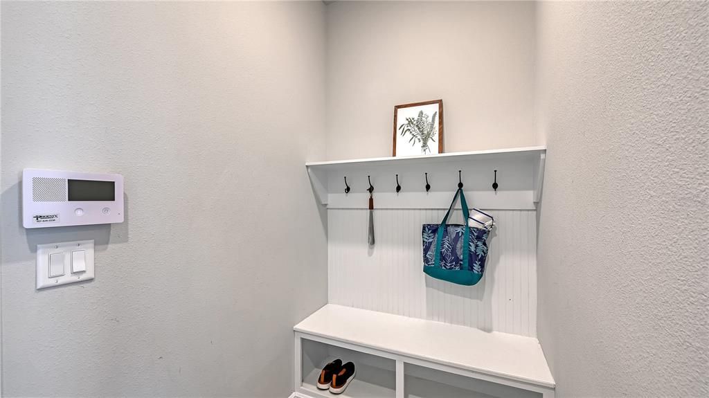 待售: $716,000 (3 贝兹, 3 浴室, 1917 平方英尺)