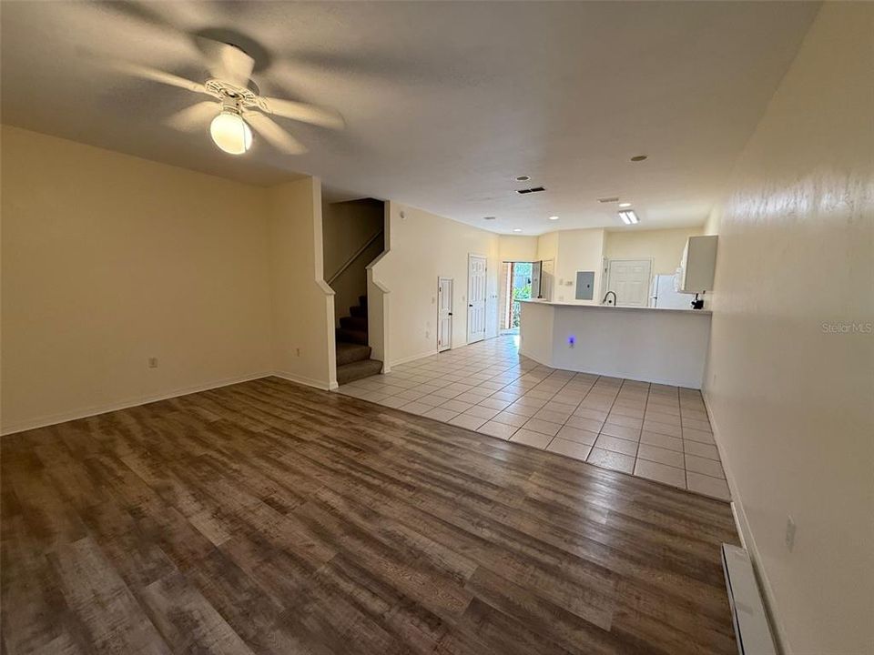 For Sale: $205,000 (2 beds, 2 baths, 1465 Square Feet)