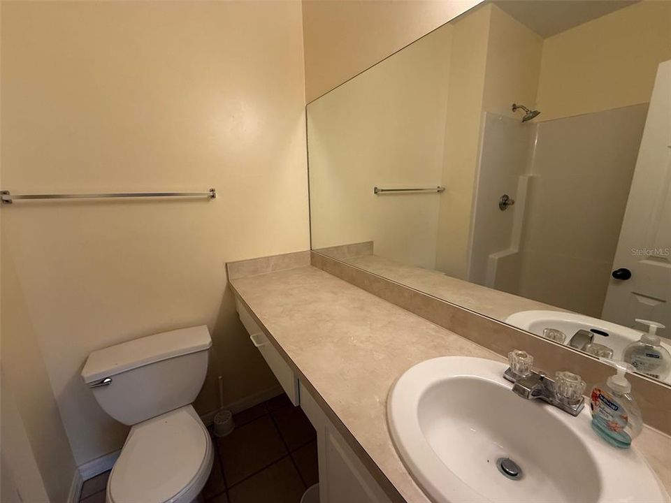 For Sale: $205,000 (2 beds, 2 baths, 1465 Square Feet)