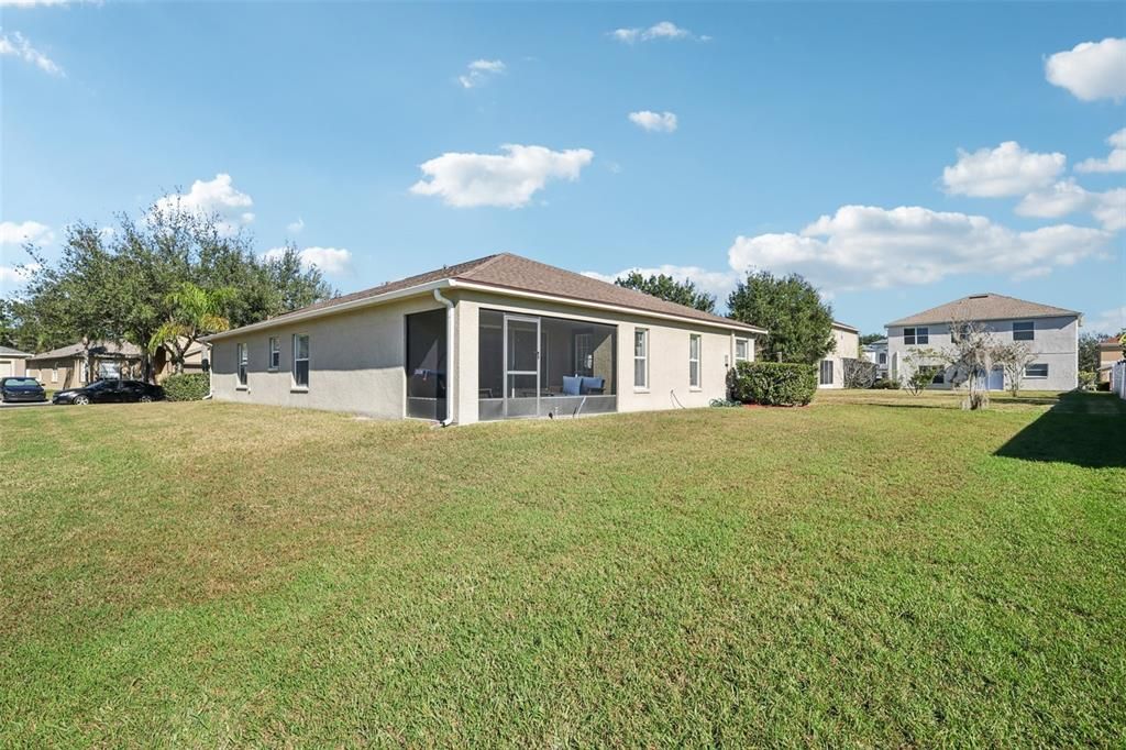 En Venta: $349,999 (4 camas, 2 baños, 1980 Pies cuadrados)