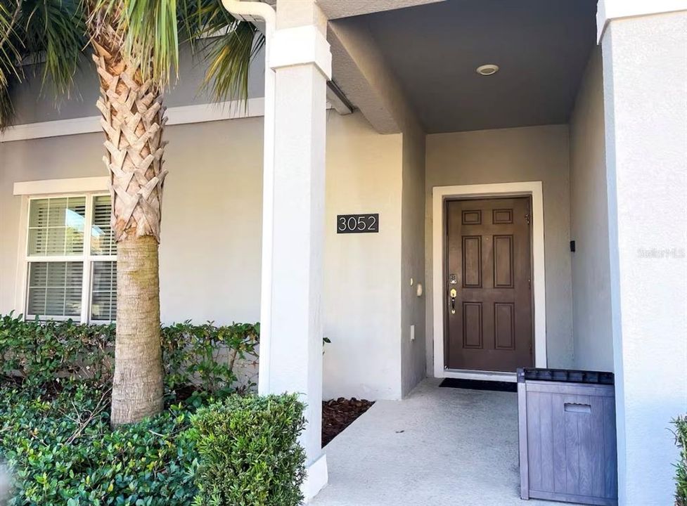 待售: $550,000 (4 贝兹, 3 浴室, 1914 平方英尺)