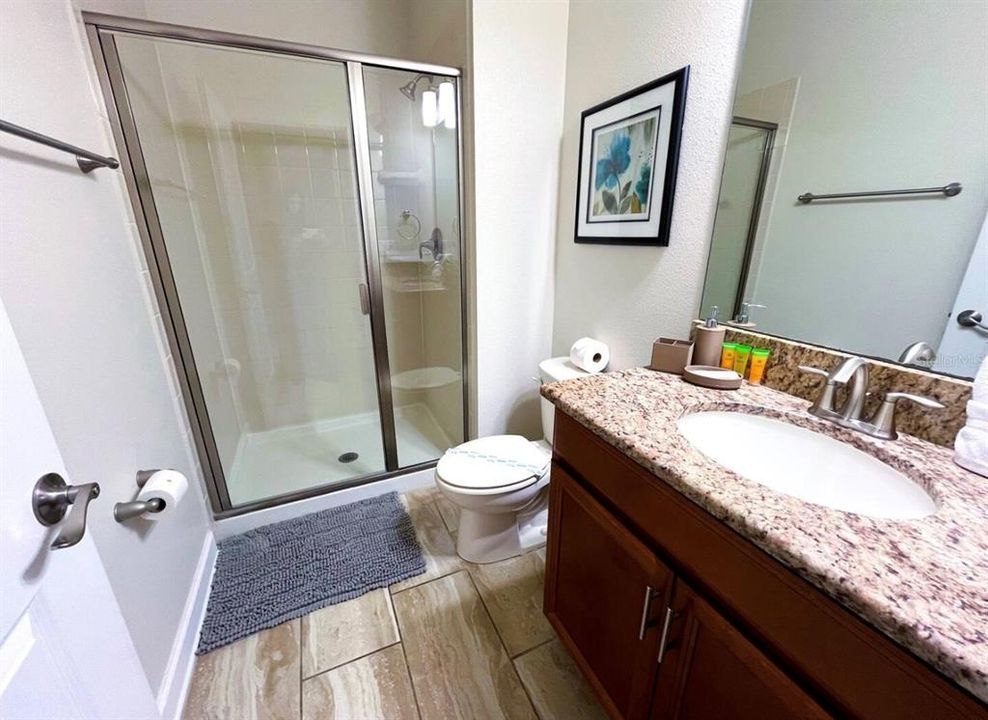 待售: $550,000 (4 贝兹, 3 浴室, 1914 平方英尺)