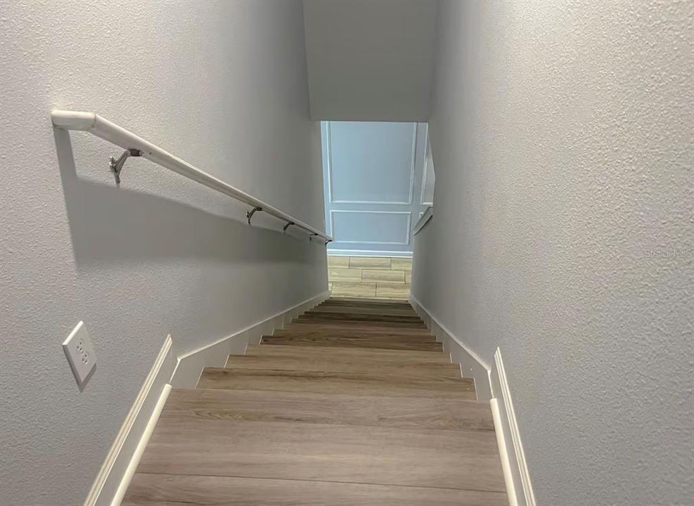 待售: $550,000 (4 贝兹, 3 浴室, 1914 平方英尺)