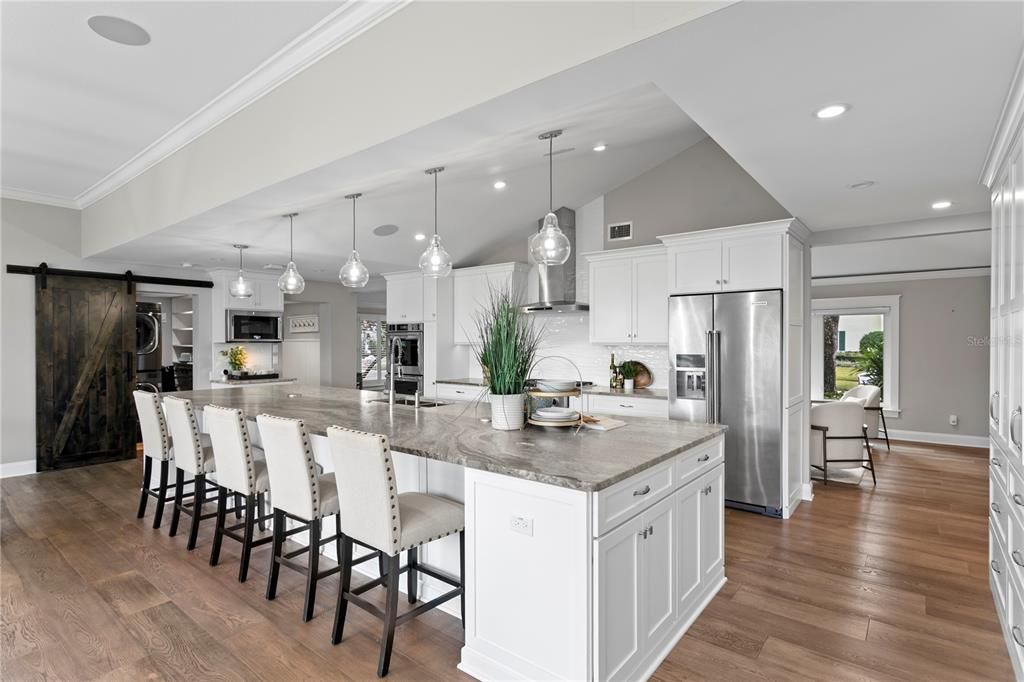 待售: $1,800,000 (3 贝兹, 2 浴室, 2429 平方英尺)