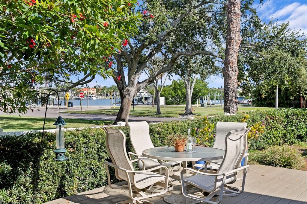 待售: $1,800,000 (3 贝兹, 2 浴室, 2429 平方英尺)