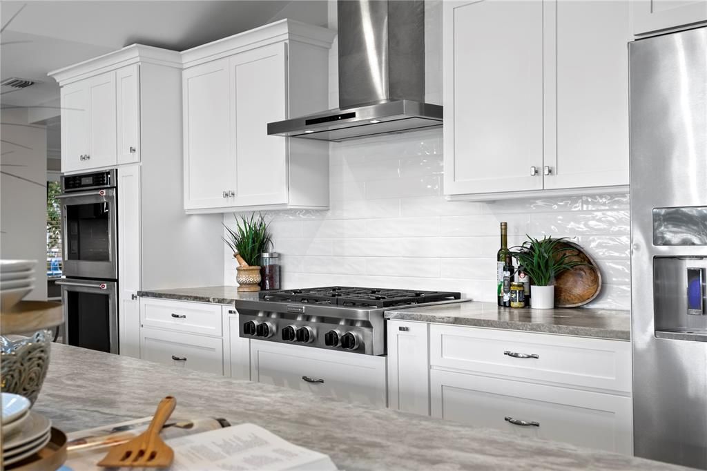 待售: $1,800,000 (3 贝兹, 2 浴室, 2429 平方英尺)