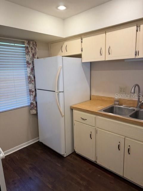 For Sale: $185,000 (3 beds, 2 baths, 1218 Square Feet)