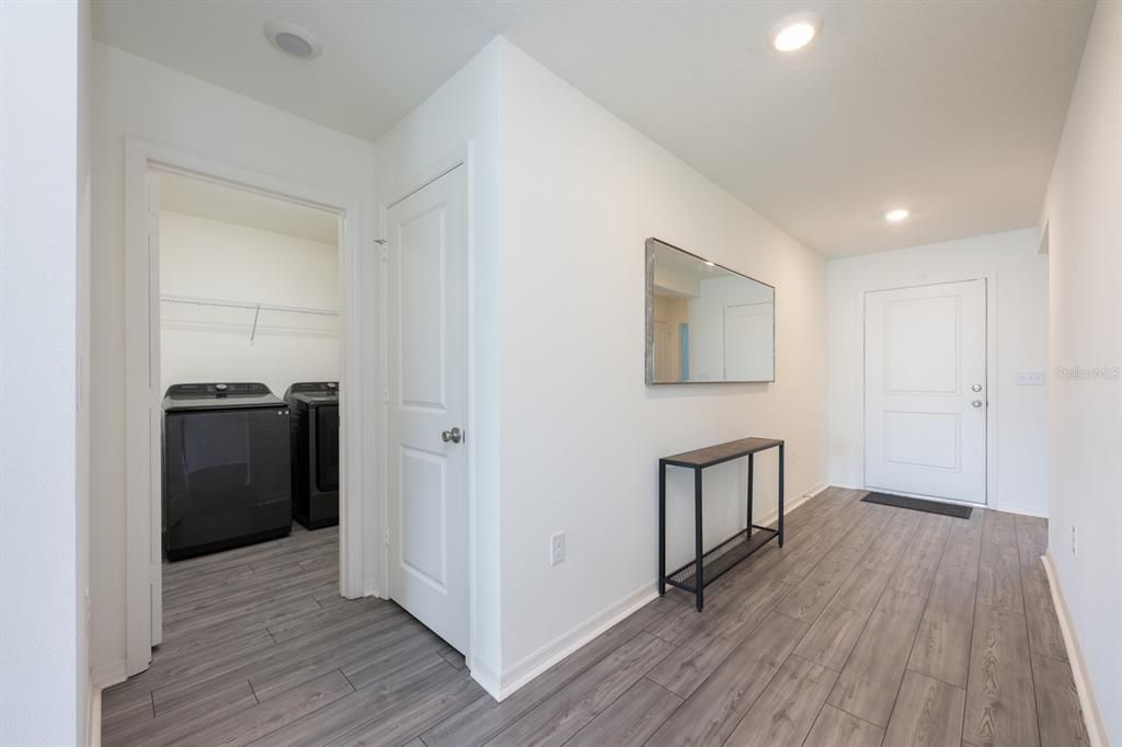 For Sale: $367,000 (3 beds, 2 baths, 1537 Square Feet)