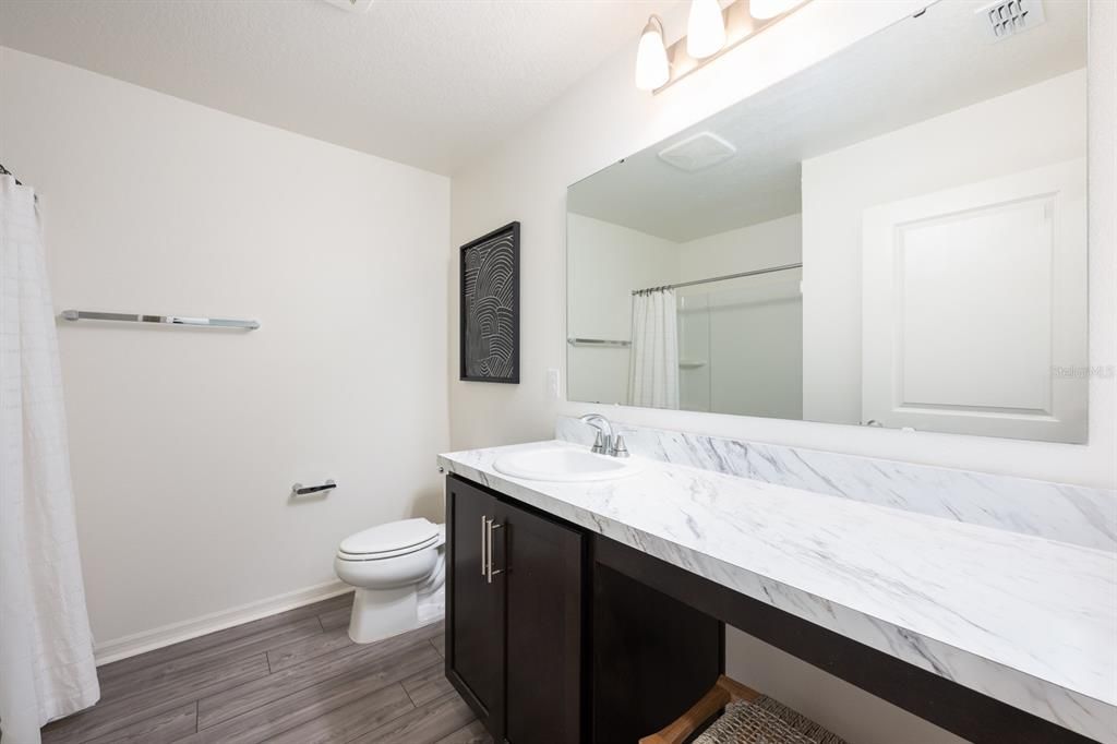 For Sale: $367,000 (3 beds, 2 baths, 1537 Square Feet)