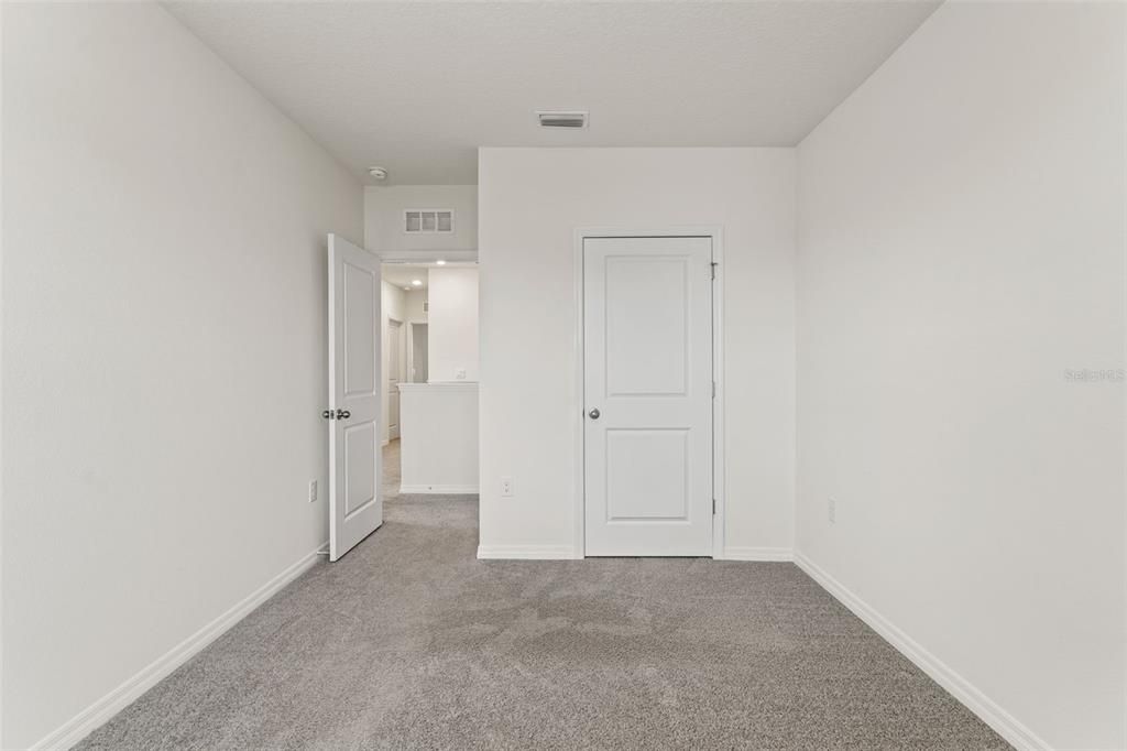 En Renta: $2,700 (4 camas, 2 baños, 2260 Pies cuadrados)